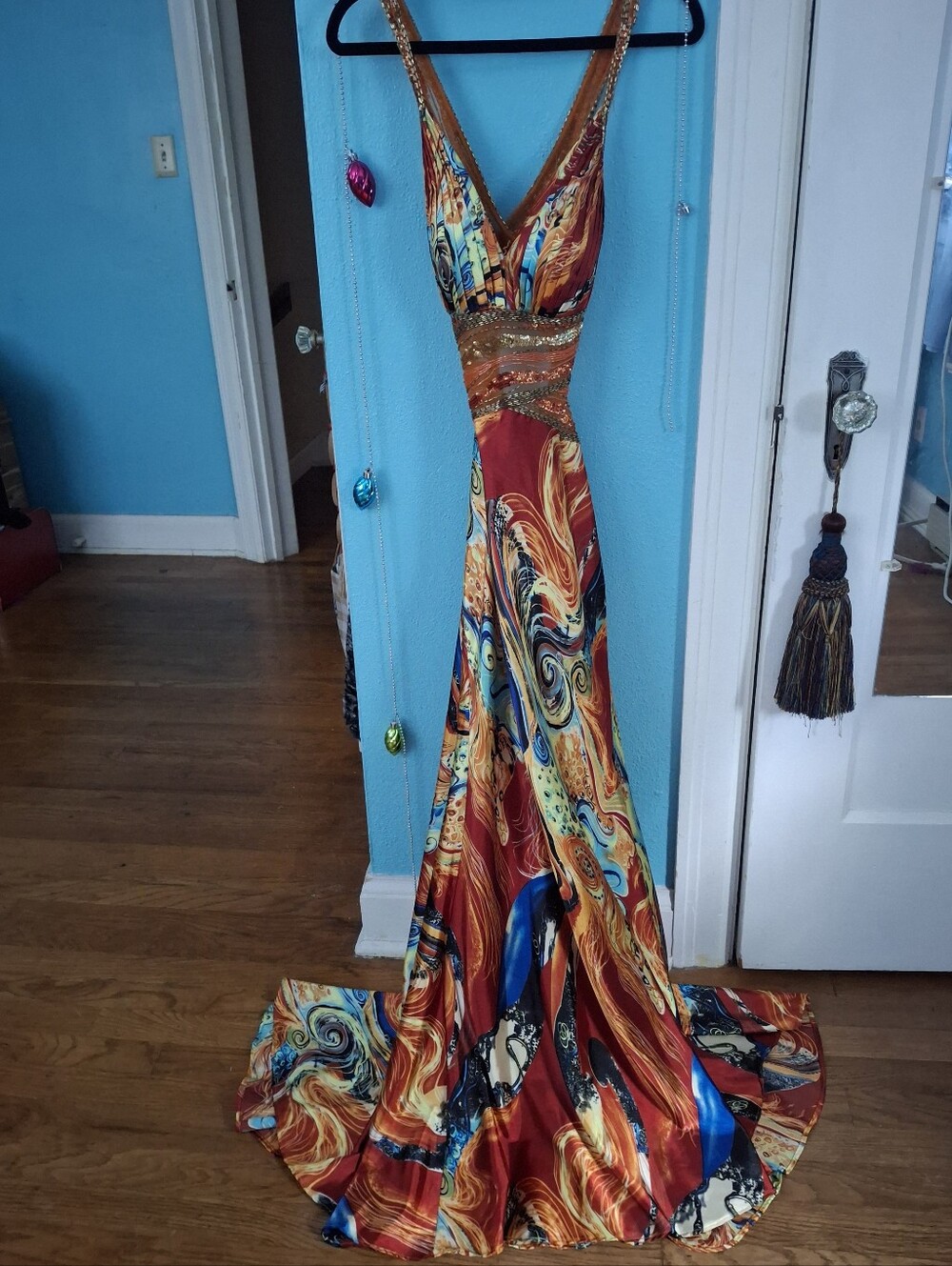 BEYOND JOVANI Flowing Ball Gown Sz 0 Striking Orange Multi Colr Pucci-insp Swirl